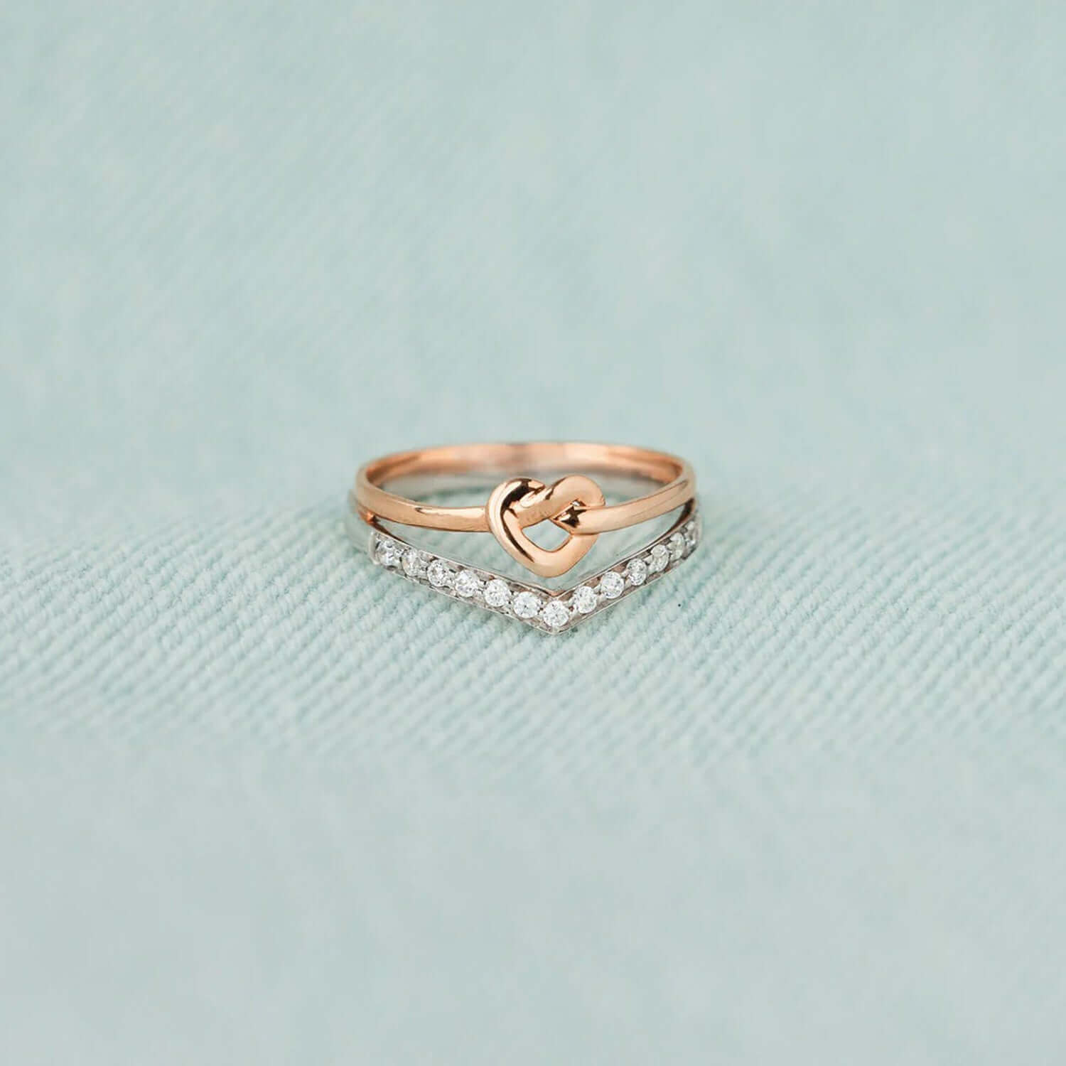 Knotted Heart Shape Inlaid Zircon Ring - STUFF TREND