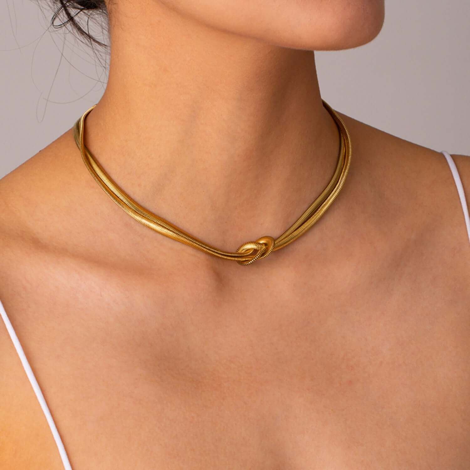 Double Layered Knot Herringbone Choker Necklace - STUFF TREND