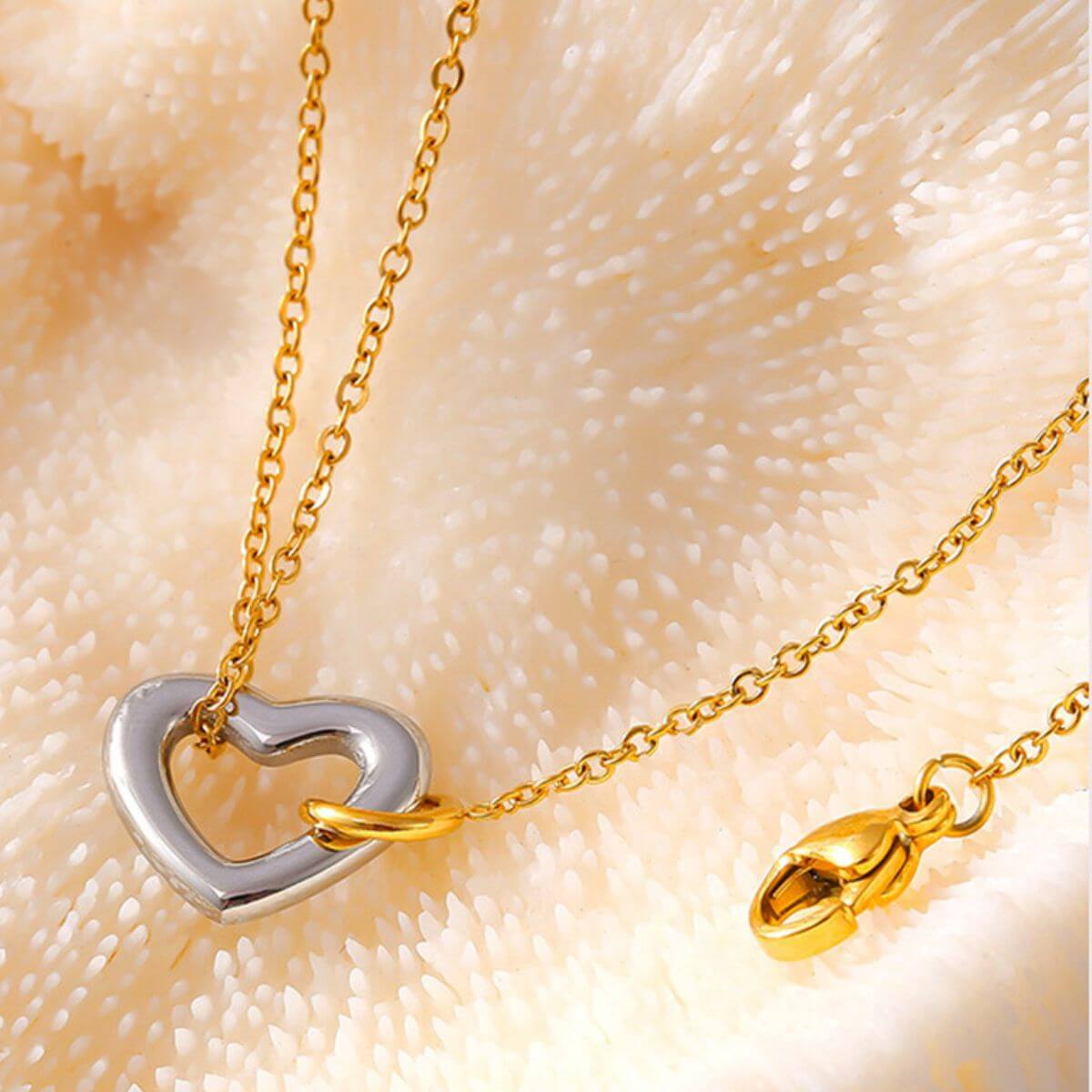 18K Gold-Plated Heart Bracelet - STUFF TREND