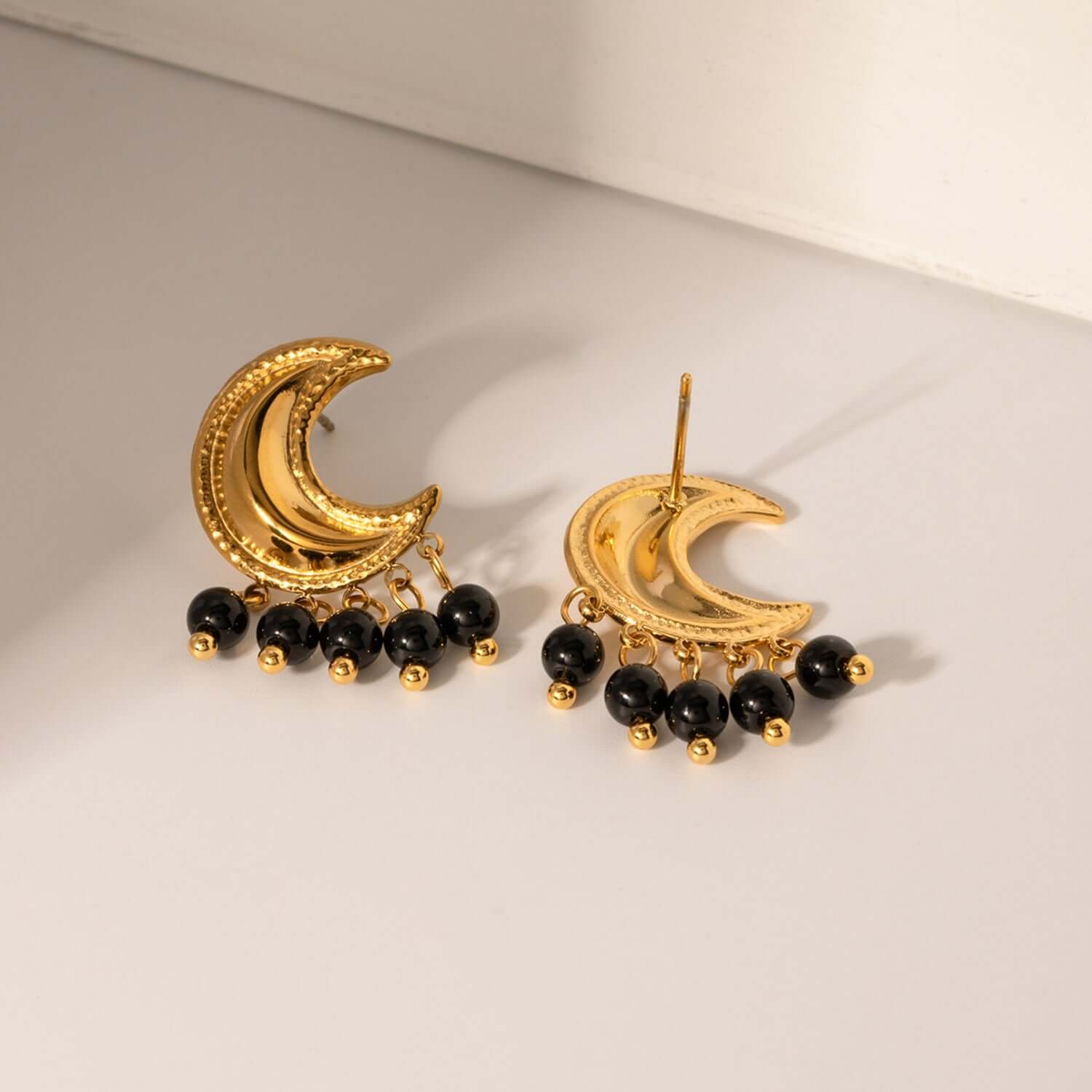 18K Gold-Plated Stainless Steel Moon Shape Earrings - STUFF TREND